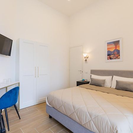 Blu Parthenope Suites Neapel Exterior foto