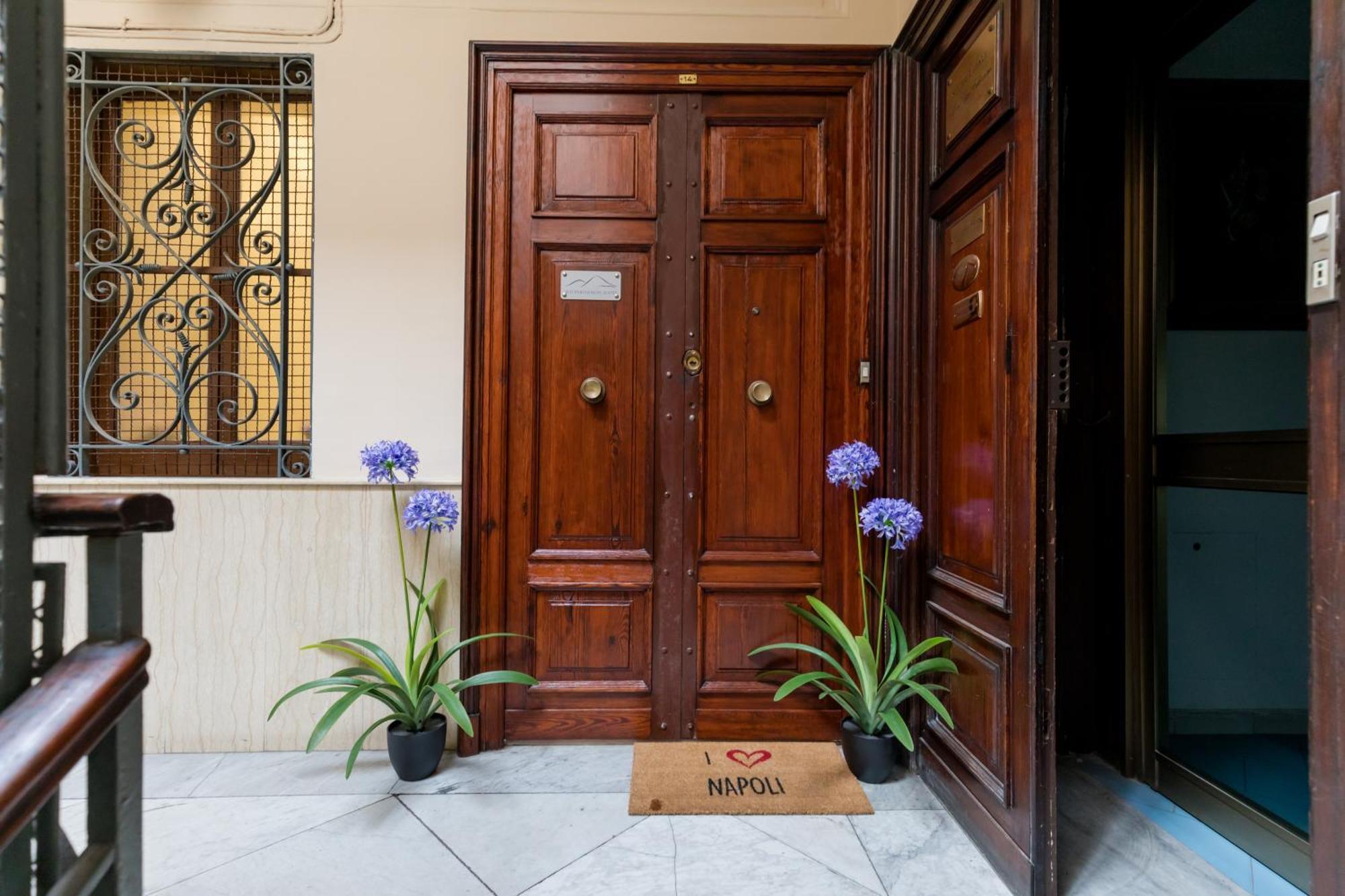 Blu Parthenope Suites Neapel Exterior foto